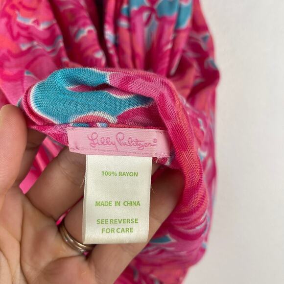 Lilly Pulitzer Riley Infinity Scarf Flirty Sea Rayon Pink Floral One size 46281 - Picture 4 of 7